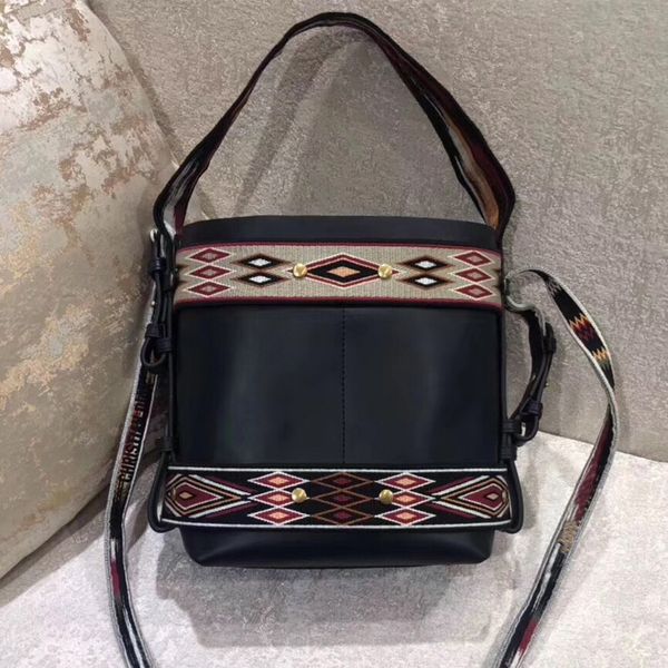 

designer bags luxury handbags purses new style tassel embroidery hardware restoring ancient ways woman bucket bag