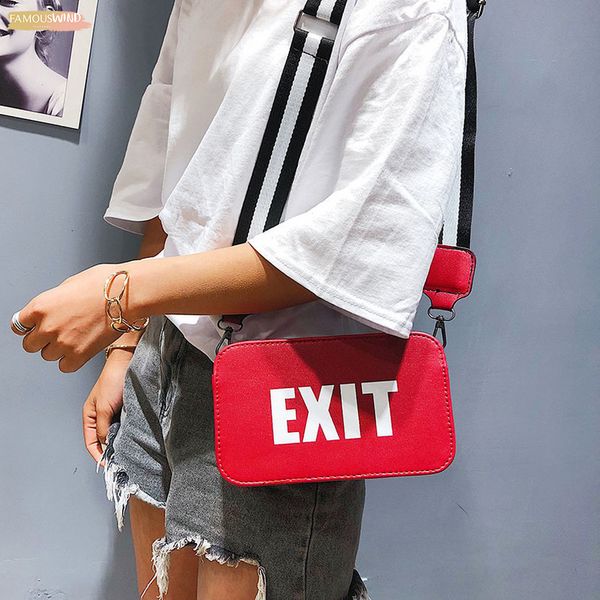 

2020 new korean version ins wild messenger bag wide shoulder strap small square bag shoulder bag