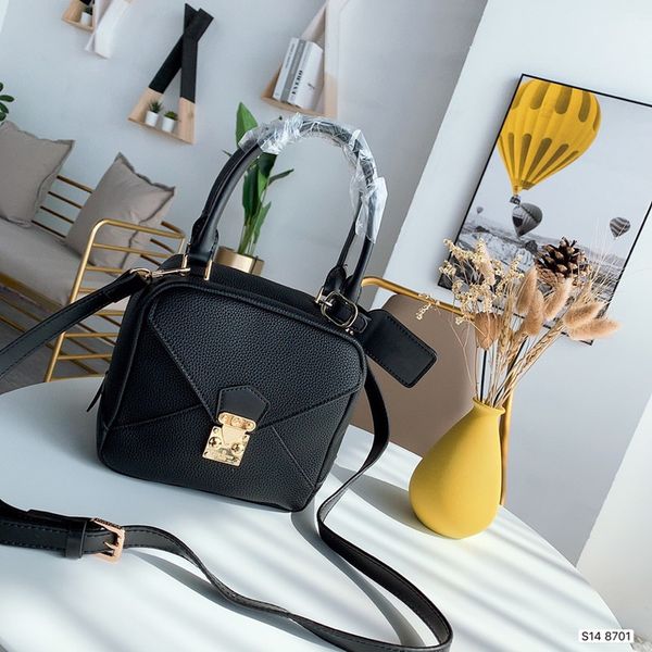 

designer-2019 genuine leather retro handbags women messenger bag female bags tote shoulder bag woman purse wallet