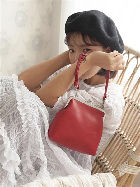 

vintage women clip bag simple shoulder crossbody bag female handbag and clutch leisure travel purse sac chic