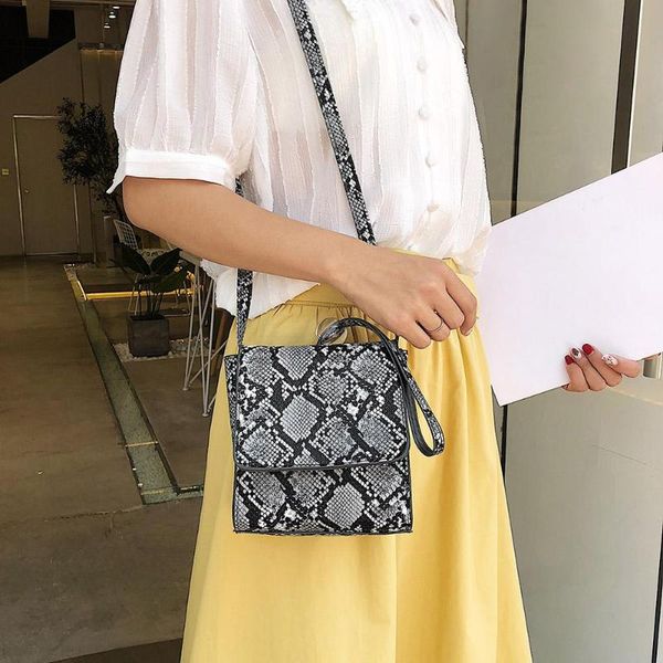 

fashion snak print bag serpentine shoulder handbag snake pu leather women ladies chain messenger crossbody bag dropshipping