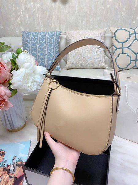

spring new women's shoulder bag fashion messenger bag versatile handbag