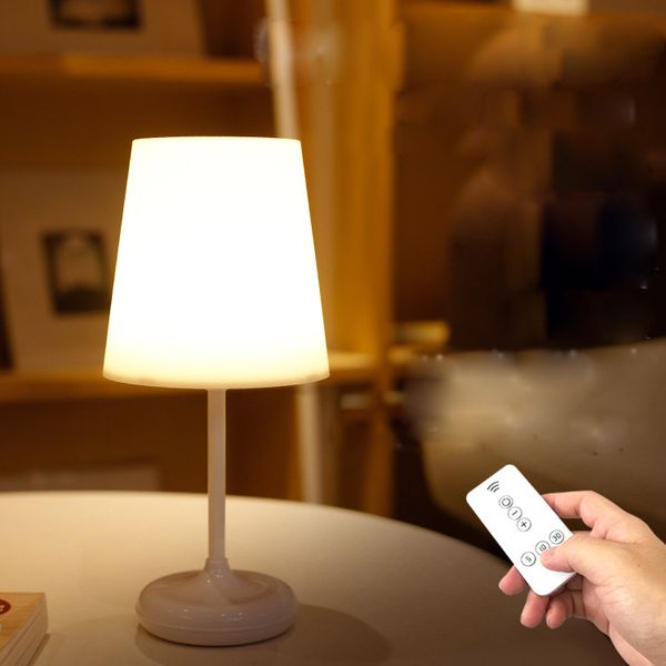 Новая беспроводной пульт дистанционного управления творческой настольная лампа просто теплая лампа зарядки сенсорного прикроватной спальня Общежития ночник