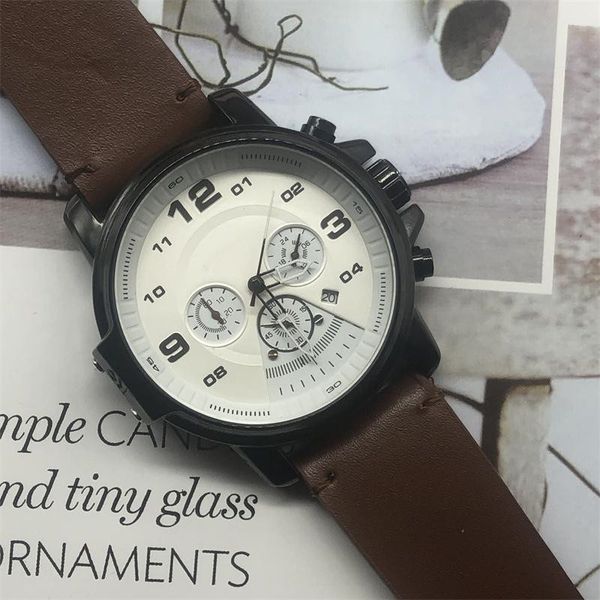 

dz часы бразилия европа и соединенные штаты 6 игл циферблат мода горячие продажи мужские кожаные ремешок для часов кварцевые часы, Slivery;brown