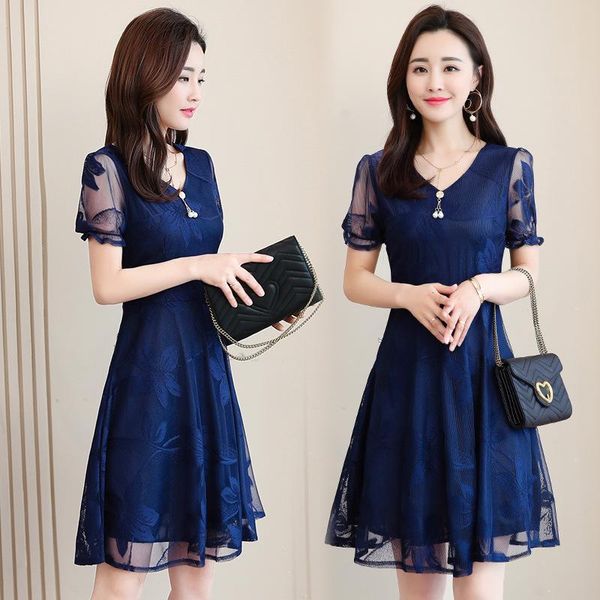 

lace dress summer 2020 new trend designer women's fashion waist mid-length v-neck lace skirt, White;black