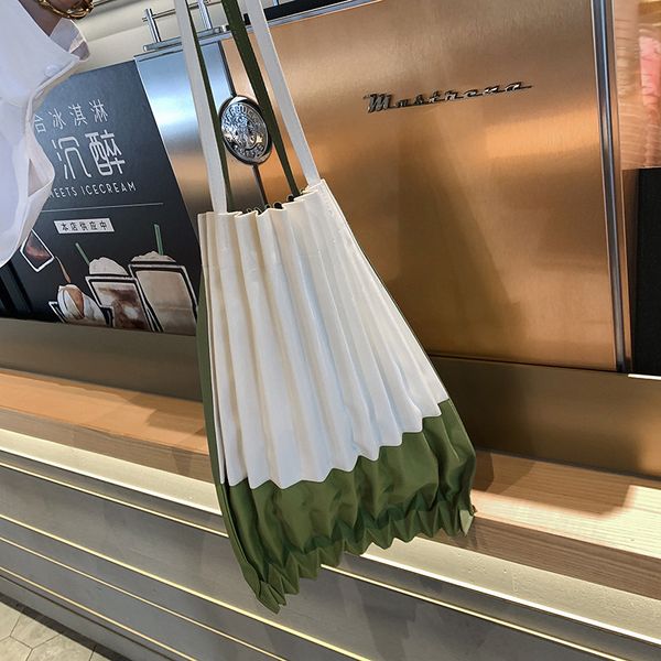 

simple designer shopping canvas bag female bag messenger shoulder fashion one fold protection female environmental shipping women shck, Red;black