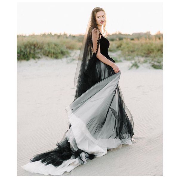 

gothic style 2019 fall black lace wedding dresses square neck sweep tain a line bridal gowns customize plus size, White