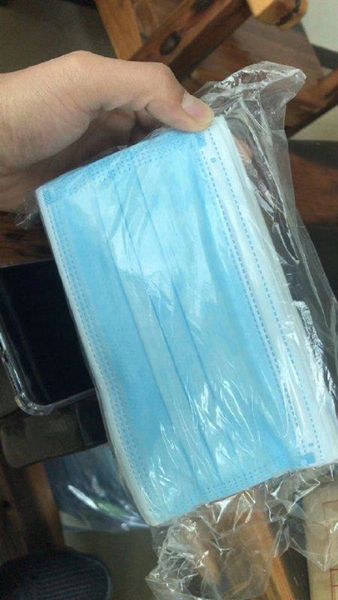 

В НАЛИЧИИ!! Оптовая одноразовая маска для лица 3ply защитной маски для лица одноразовых масок для лица против пыли дышащий на открытом воздух