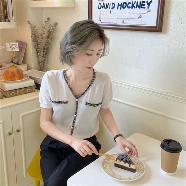 

2020 temperament all-match xiaoxiangfeng knitted female 2020 temperament all-match xiaoxiangfeng knitted female, White