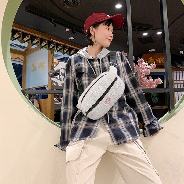 

2020 new women's chest bag cute plush running bag shoulder messenger ladies waist