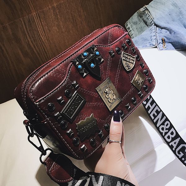 

metal badge appliques handbags rivet small square crossbody bags vintage pearl lock women patchwork handbag fashion shoulder bag