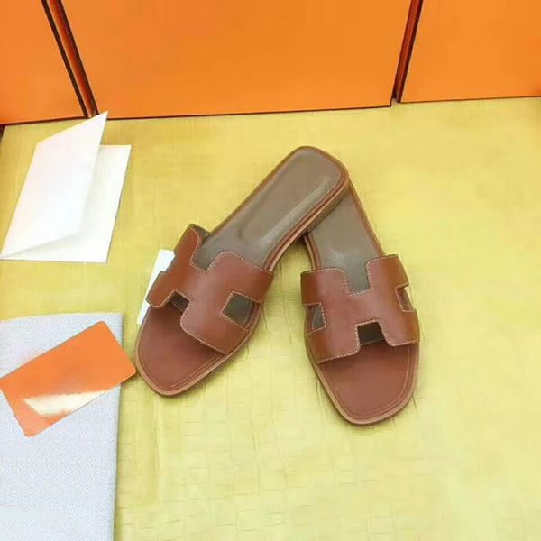 

Luxury lipper women flat outdoor hoe genuine leather ca ual lipper cla ic open toe brown flip flop hoe whole ale