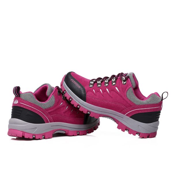 

four seasons low pair of fashionable comfortable lace-up absorption anti-slip wear-resisting mountaineering shoes