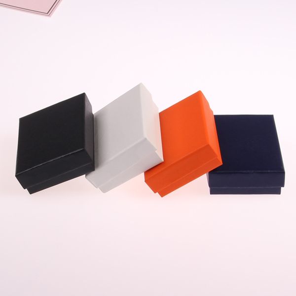 

[ddisplay]6.3*8.5*2.5cm faux leather paper jewelry packing box birthday gift ring case earring storage display party pendant jewelry box, Black;white