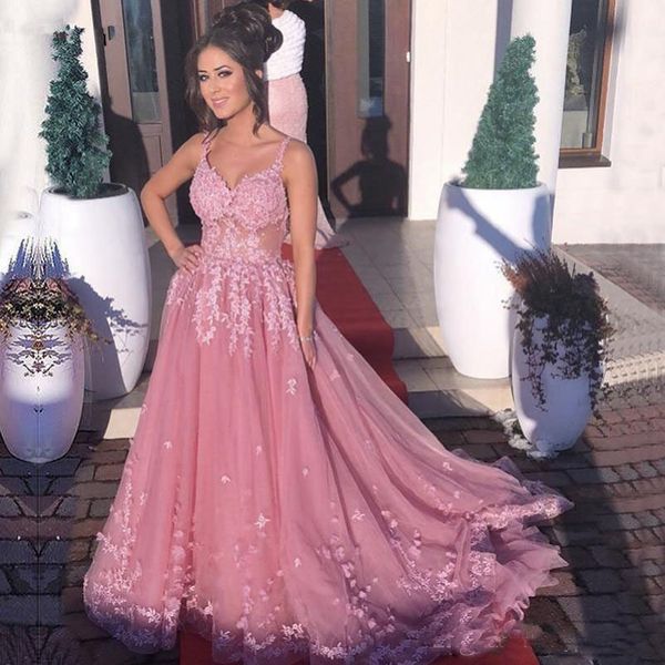 

Dusty Pink Prom Dresses Spaghetti Straps See Through Lace Appliques Evening Gowns Tulle Sweep Train Formal Party Dresses 2019