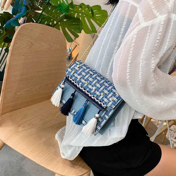 

spring and summer fresh tassel small square bag simple and versatile ins bag women's new 2020 chain messenger tide