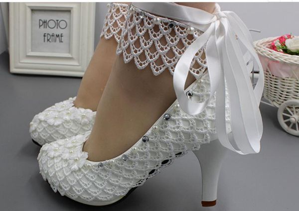 

2019 women's shoes in spring and autumn with new style high heel fine heel round head flower water drill @629, Black