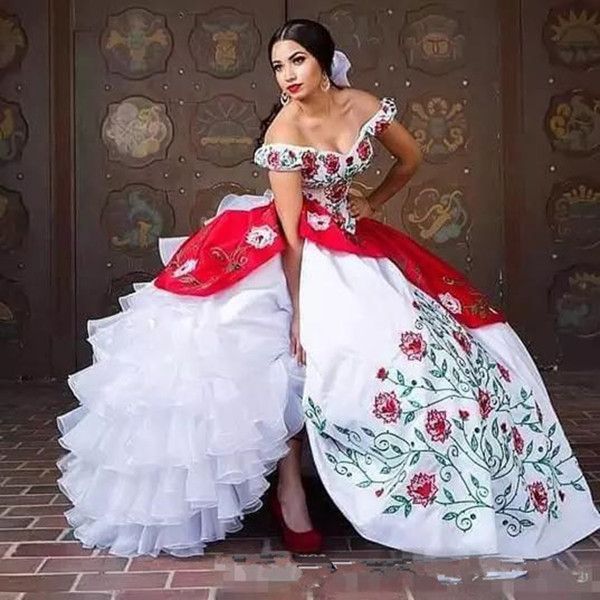 Elegante neue weiße und rote Weinlese-Quinceanera-Kleider mit Stickerei-Perlen Süße 16-Prom-Pageant Debutante-Kleid Partykleid Custom Made