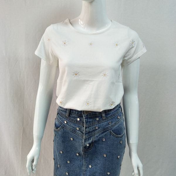

women's t-shirt 2021 summer white daisy embroidered cotton short-sleeved