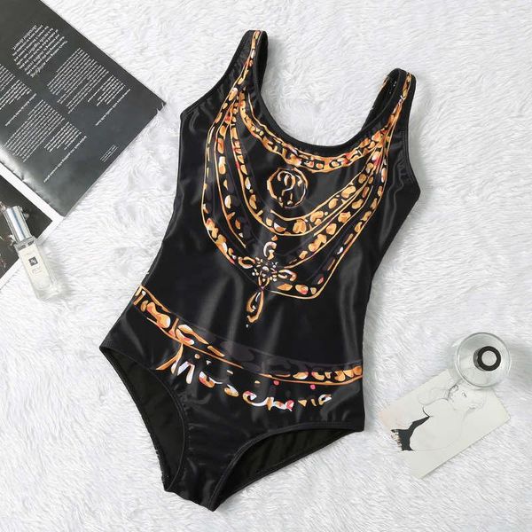 

ss20 new arrival designer mos swimsuit summer beach bikini swimwear for women size s-xl 8862, White;black