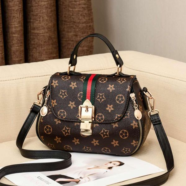 

woman package portable packet day concise small square package trend single shoulder package oblique satchel