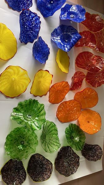 Multi Color decorativas Blown Placas de parede Art Glass Flower placas de vidro em forma de parede luzes coloridas Murano Arte de vidro com lâmpadas LED