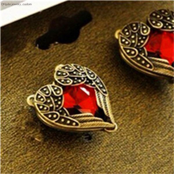 

Fashion Jewelry For Women Love Earrings Heart Red Main Stone Crystal Earing Stud Earrings Retro Old Jewelry Accessories E0117