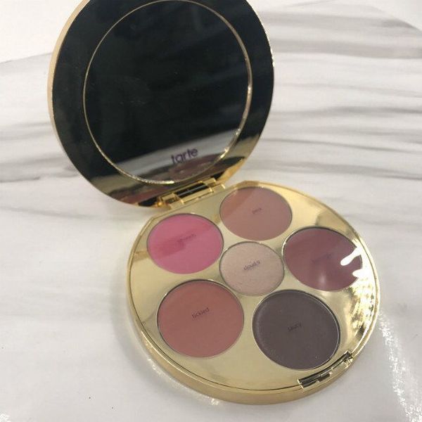 

2019 wholesale new rainforest of the sea kiss & blush cream check lip palette 6 color eyeshadow contour concealer cream