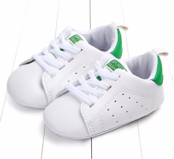 Neonato Ragazzi Ragazze Scarpe per bambini Neonato Moda per bambini Primi camminatori bianchi Comode scarpe da ginnastica in PU con suola morbida