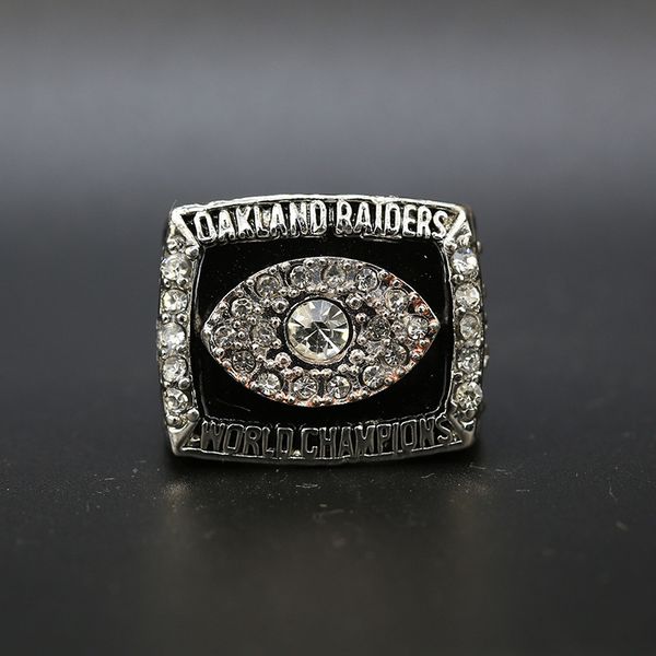 

1976 oakland r a i d e r s football world championship ring ing, Golden;silver