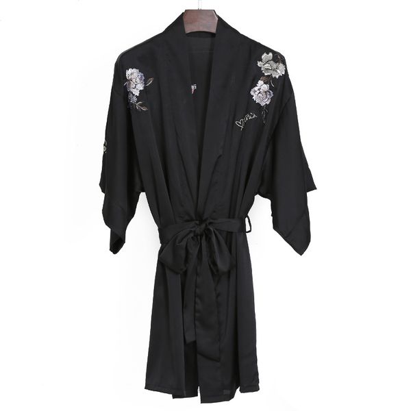

new arrival half sleeve women's kimono robes floral embroidery summer nightwear bathrobes female luxury robe, Black;red