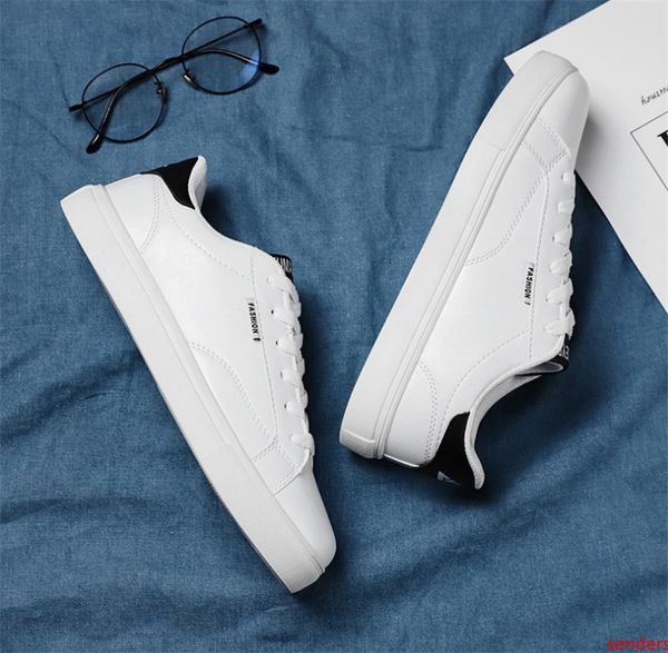 

2020 wholesale comfortable casual shoes womens mens wild flat sshoes woven leather patchwork trendy casual shoes stud sport