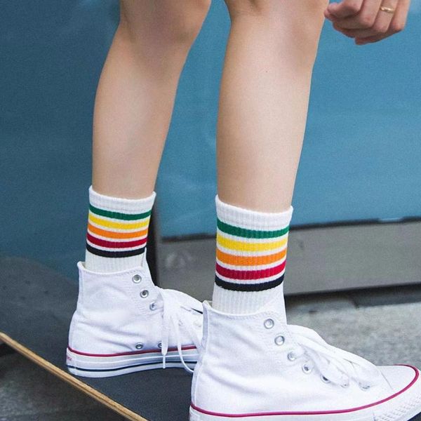 

новая весна лето harajuku прохладный skateborad короткие радужные носки искусство женская мода хлопок петухи хипстер полосатые носки лодыжки, Black;white