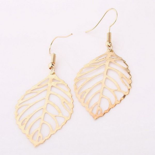 

christmas party forest metal leaves earrings 2color gold silver metal hollowing out leaf electroplate earring 4.5*2.6cm women jewelry, Golden