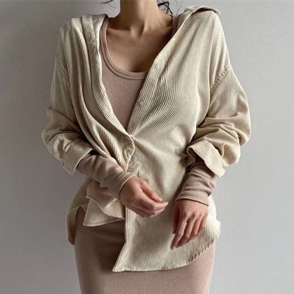 

2020 new spring vintage women blouses single-breasted slim waist loose corduroy shirts female casual solid shirt blusas femme, White