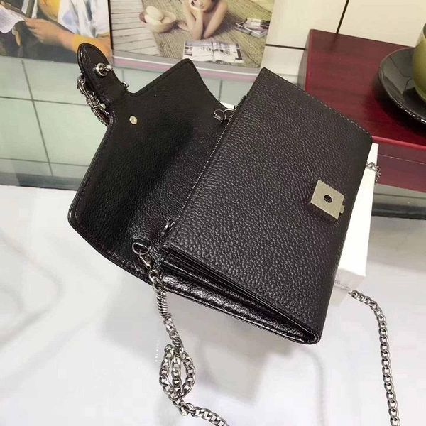 

selling women shoulder bag soft leather size purse rivet bag shoulder bag female vintage 20cm crossbody bags