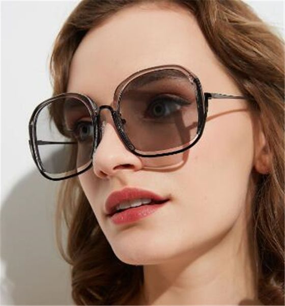 

2020 new outdoor driving men sunglasse polarized goggles fashion round women sun glasses vintage glasses c, White;black