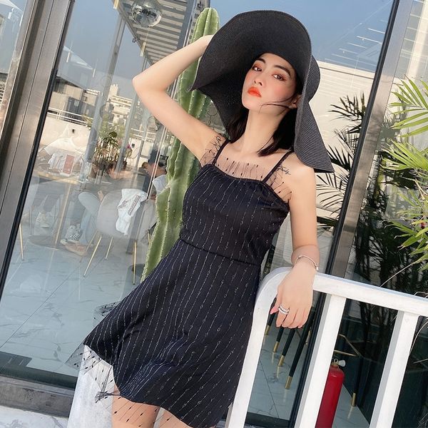 

2020 пли женин плае екђалне кѬђжева плае кђпалник живо конеѬваивно, White;black