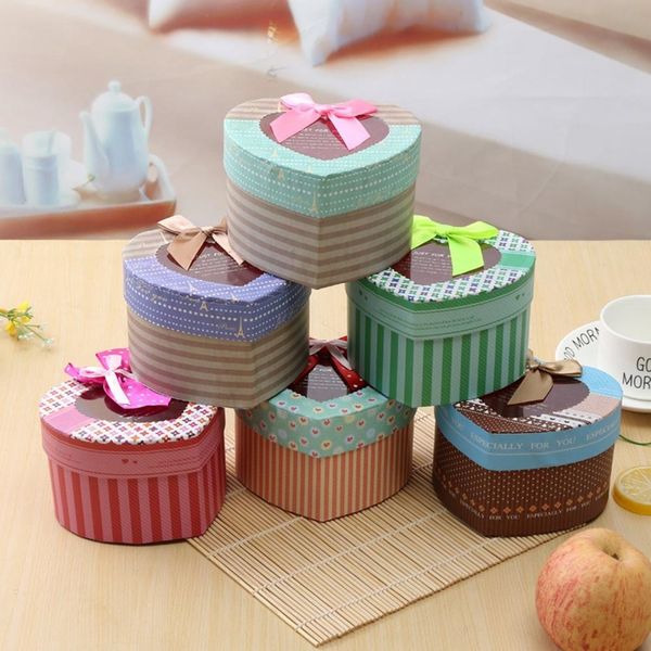

6 pcs christmas eve apple box snack box honeycomb box fine workmanship classic style add the festive atmosphere wonderful memory other event