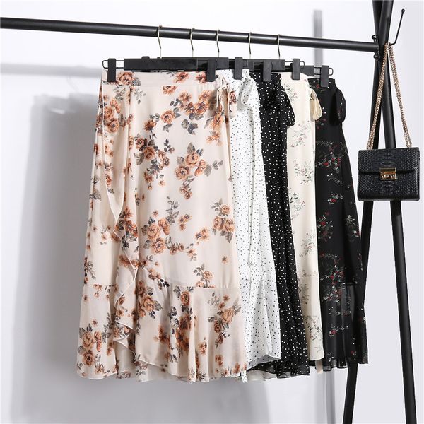 

women's bohemian beach chiffon skirts female summer 2019 new floral fishtail lace up skirt ruffled irregular skirts with lining, Black