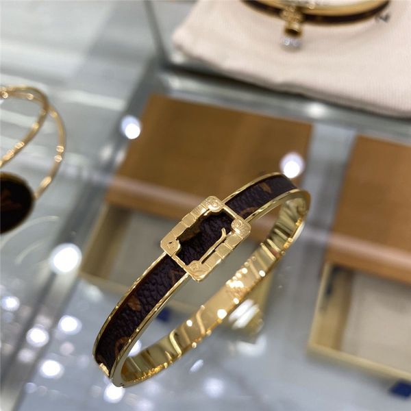 

gold bracelets women jewelry diamond lock bracelet gold plating of titanium steel frame decoration bracelet wear lady gift de luxe, Black