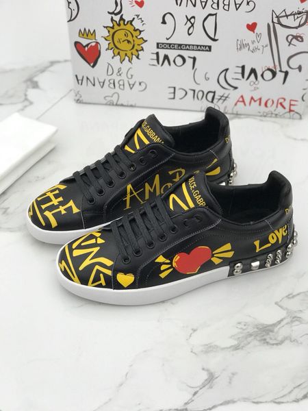 

2020 four seasons new trendy men's luxury leather graffiti hand-drawn pattern casual sneakers running basketball flats 07, Red;white