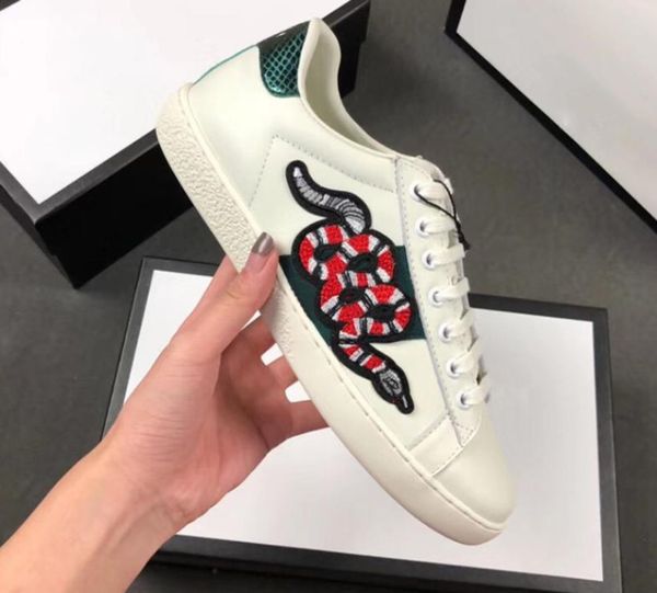 

2020 men women bee embroidered casual shoes fashion luxury designer sneakers lace-up skateboarding shoes green red stripe black