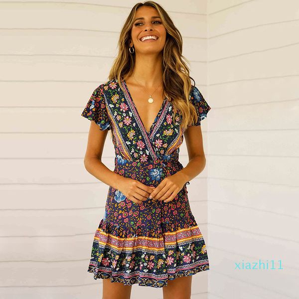 Mode-neue Sommer-Kleider für Damen Kurzarm Bohemian Strand Plissee-Kleid mit V-Ausschnitt Pendulum Blume legere Kleidung Frauen Kleidung S-XL