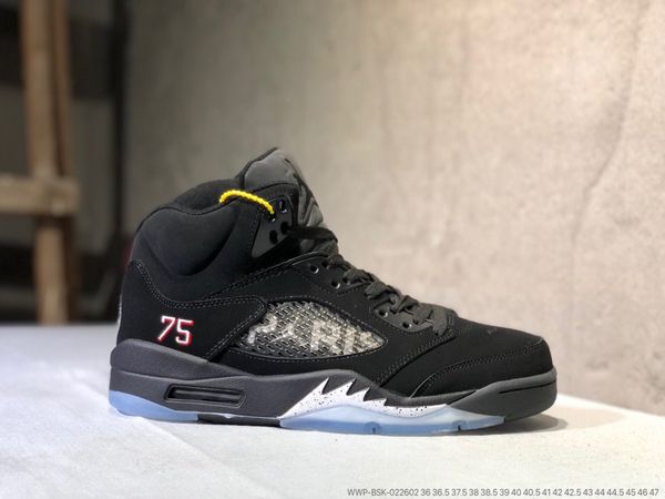 

2020 последней моде роскошь случайные спортивные кроссовки обувь кожаная дышащей модели баскетболу мужская гладкая кожа пятно, Black