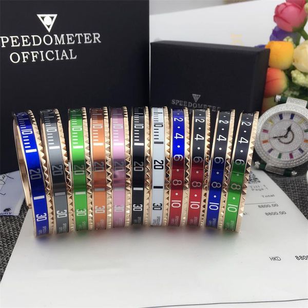 

high-quality titanium steel couple bracelet luxury designer temperament fashion scale opening couple bracelet with box, Black