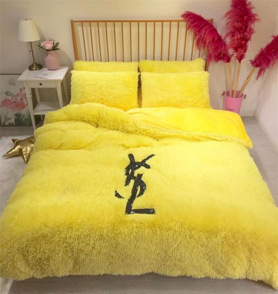 

yellow bedding sets 4pcs newcome luxury bedding cover fashion branded bedding supplies with warm plush
