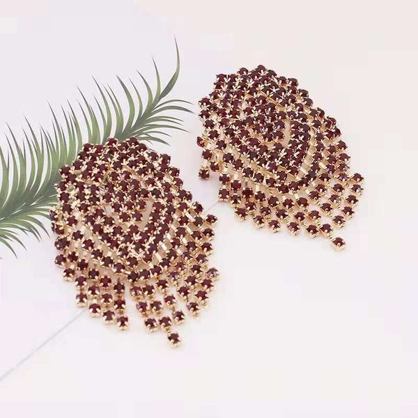 

wholesale-diamonds dangle chandelier earrings women luxurious alloy jewelry five colors white red black green champagne ing, Silver