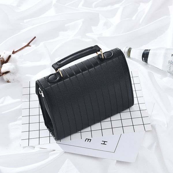 

известный бренд моды маленькие женские сумки мягкие пу кожаные сумки сумка почтальона сумочки crossbody сумка для женщин клатчи bolsas femin