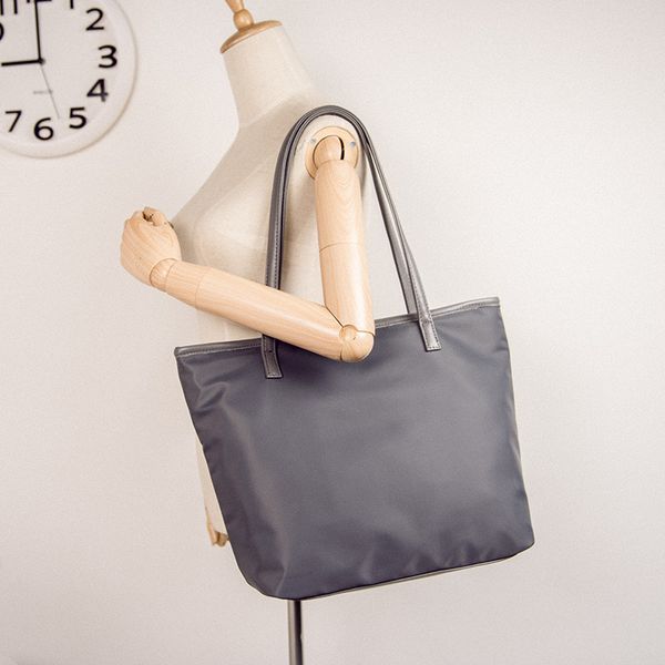 

2020 новый стиль нейлон сумка женская сумка новые продукты водонепроницаемая ткань женская повседневная сумка